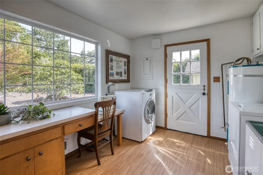 91 Hogan Road Hoquiam WA 98550
