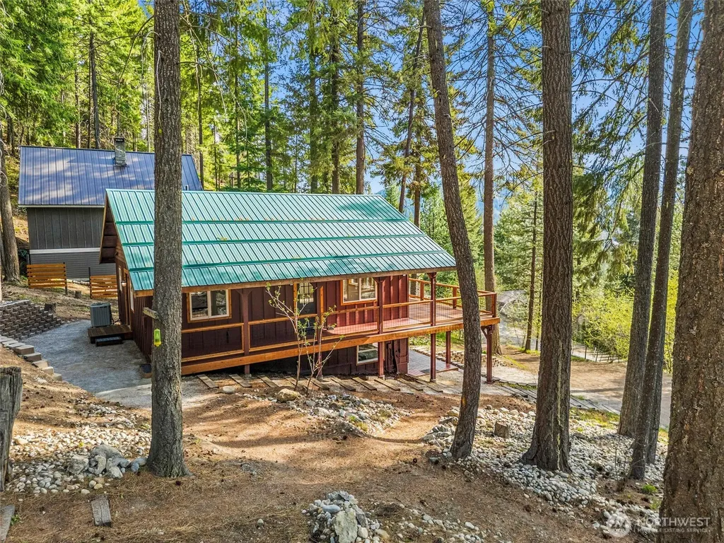 25603 Camp 12 Road Leavenworth WA 98826