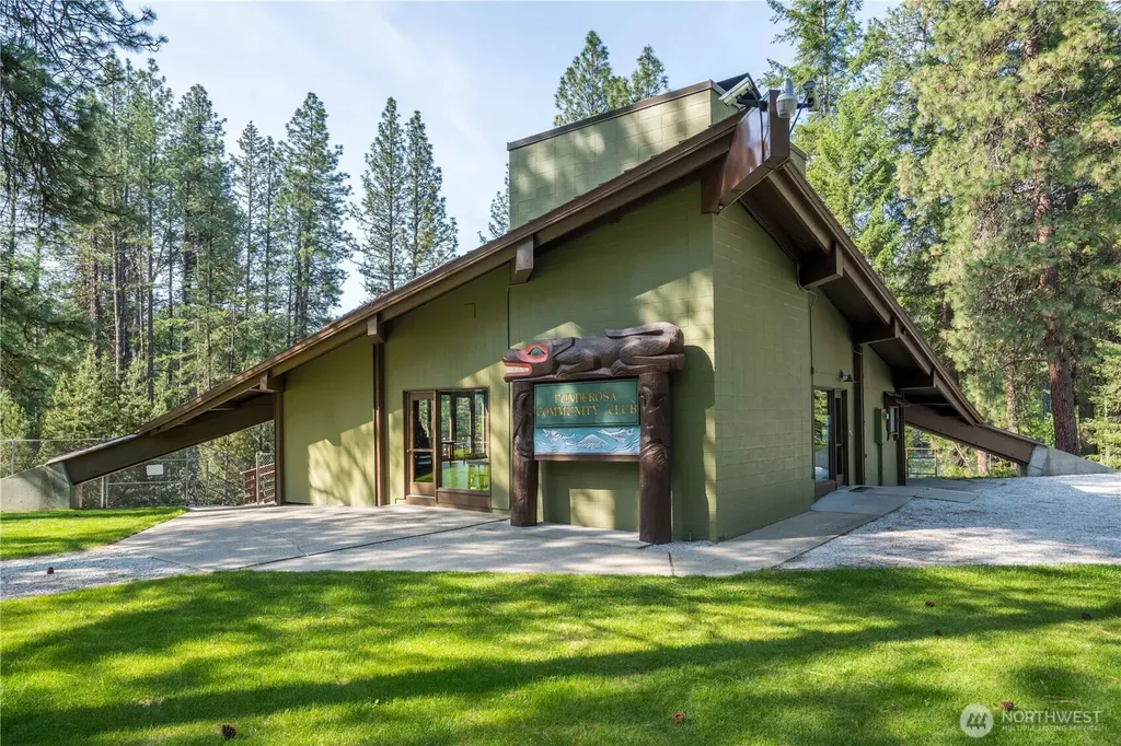 25603 Camp 12 Road Leavenworth WA 98826