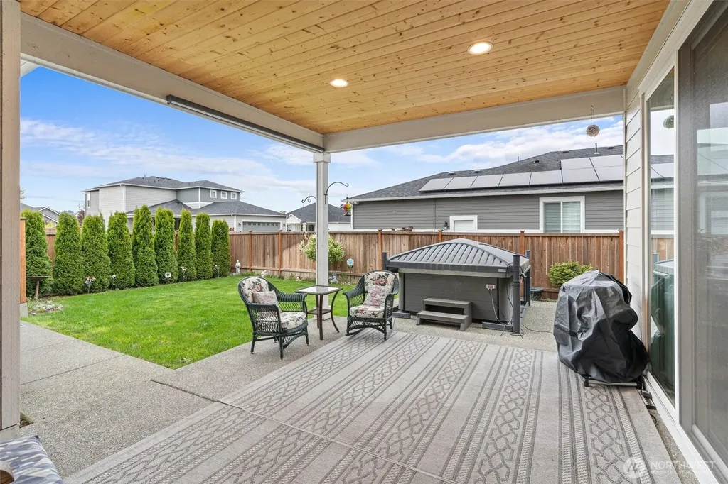 5788 160th Avenue E Sumner WA 98390