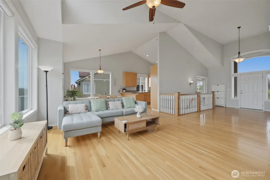 9629 183 Ave E Bonney Lake WA 98391