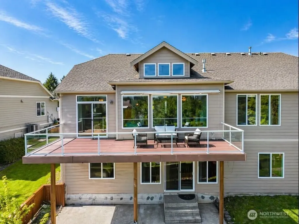 9629 183 Ave E Bonney Lake WA 98391