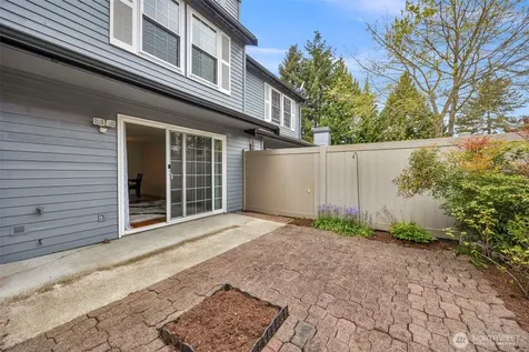 23909 56th Court S Kent WA 98032
