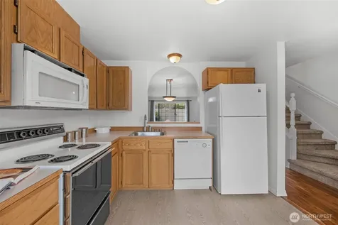 23909 56th Court S Kent WA 98032