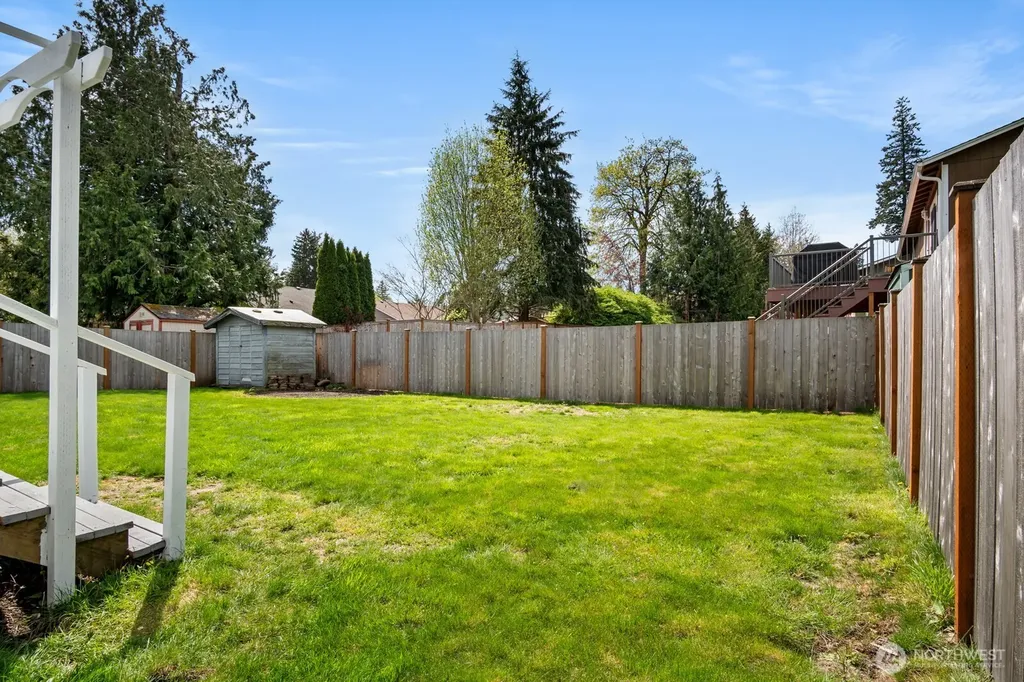26711 218th Avenue SE Maple Valley WA 98038