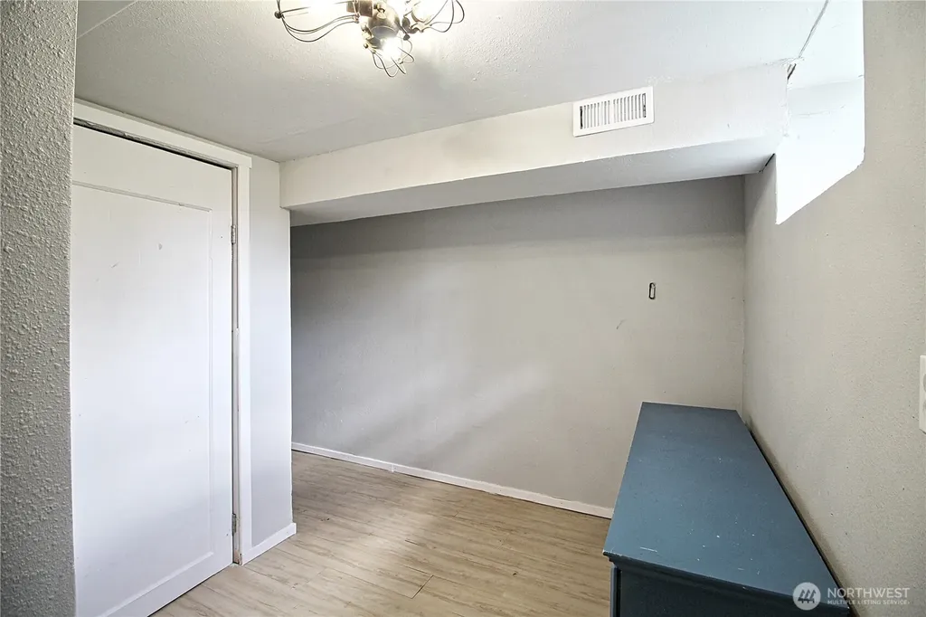 5722 119th Avenue E Puyallup WA 98372