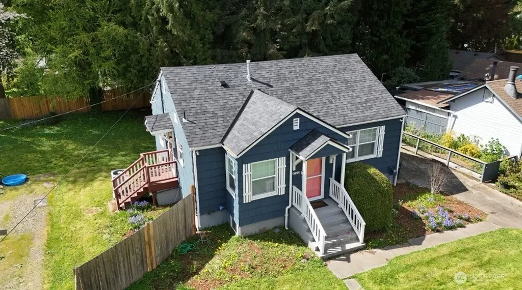 5722 119th Avenue E Puyallup WA 98372