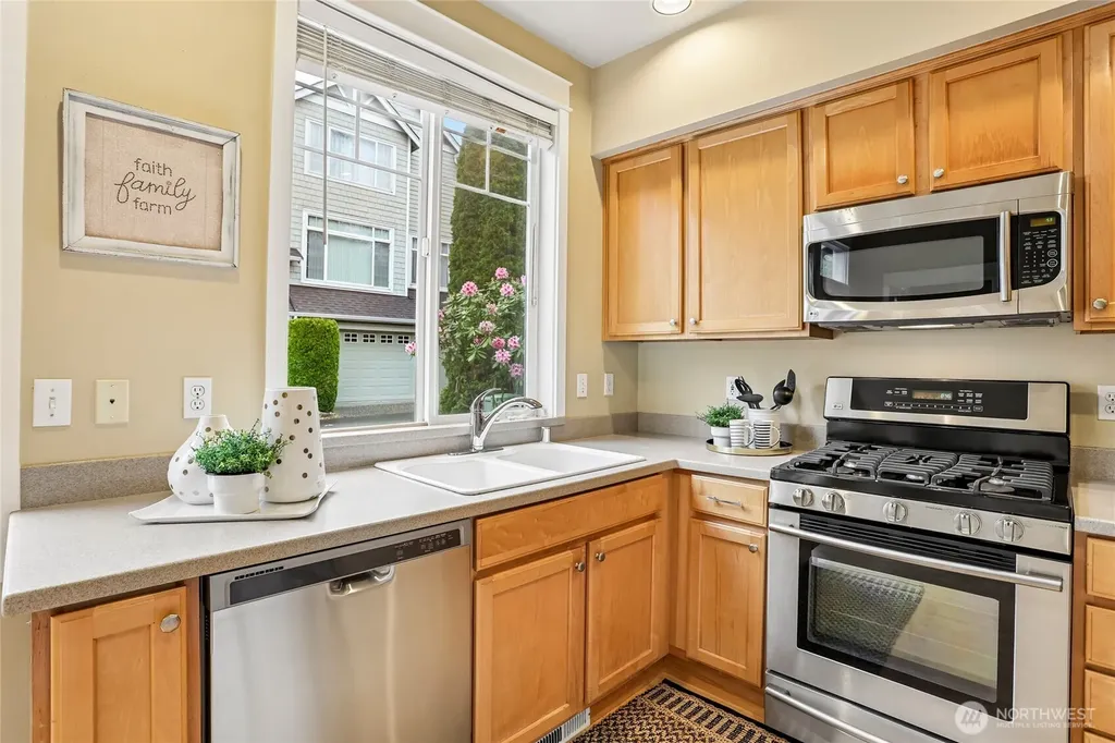 11875 SE 4th Place Bellevue WA 98005