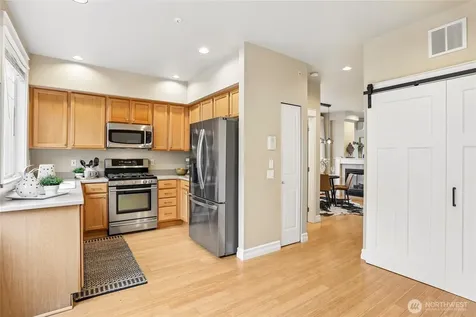 11875 SE 4th Place Bellevue WA 98005
