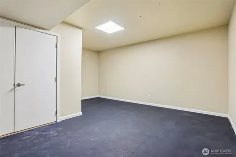 11875 SE 4th Place Bellevue WA 98005
