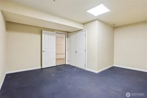11875 SE 4th Place Bellevue WA 98005