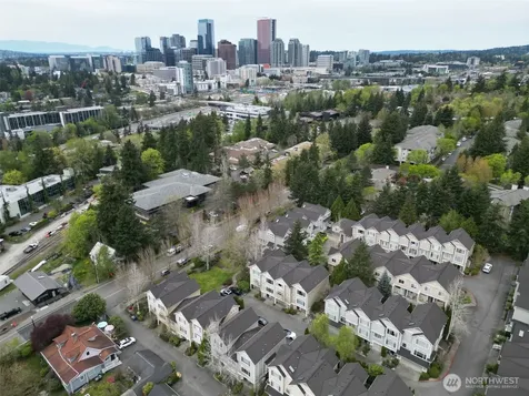 11875 SE 4th Place Bellevue WA 98005