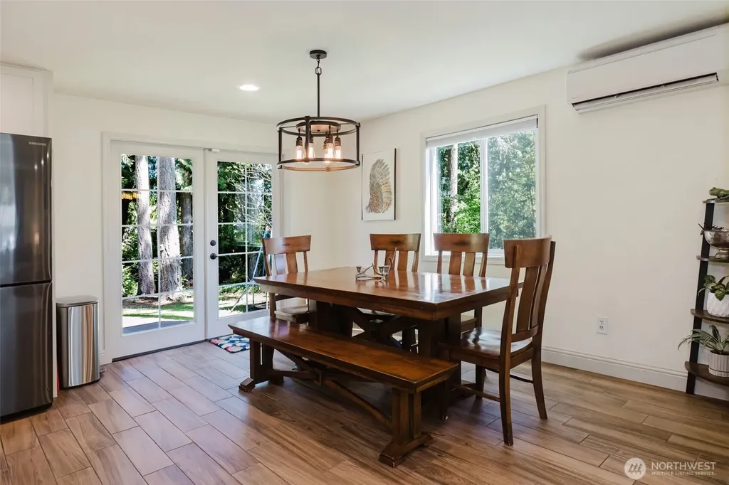 4482 NW Cascade Street Silverdale WA 98383