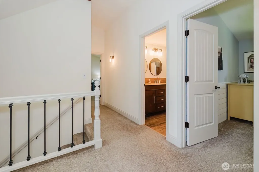 4482 NW Cascade Street Silverdale WA 98383