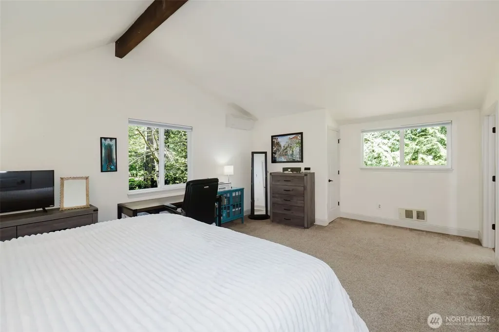 4482 NW Cascade Street Silverdale WA 98383