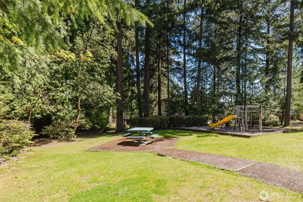4482 NW Cascade Street Silverdale WA 98383