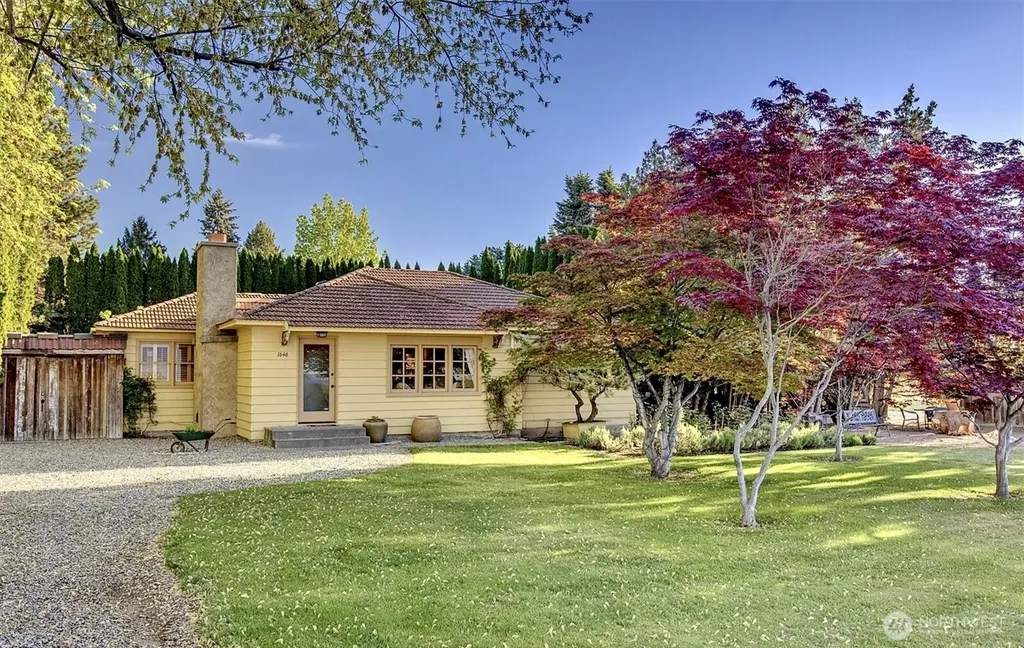 1646 Road 20 NW Soap Lake WA 98851