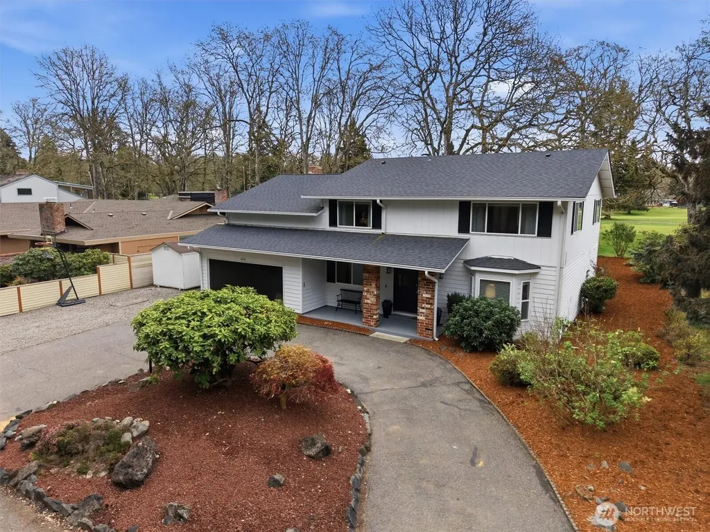 8410 Zircon Drive SW Lakewood WA 98498