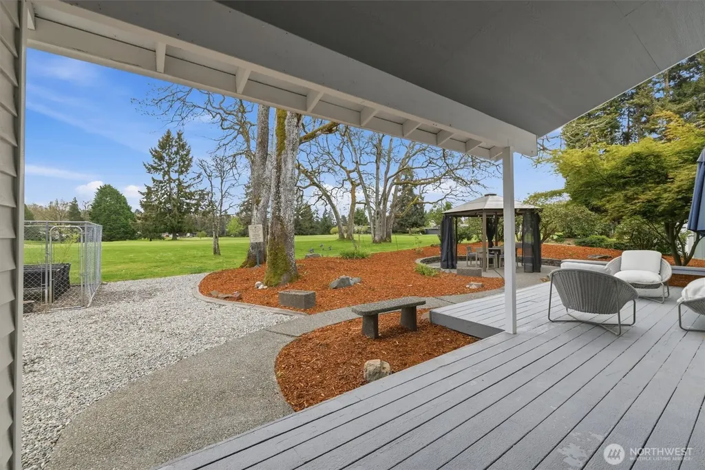 8410 Zircon Drive SW Lakewood WA 98498