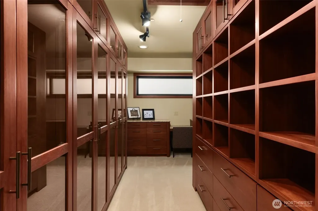 2155 N 128th Street Seattle WA 98133