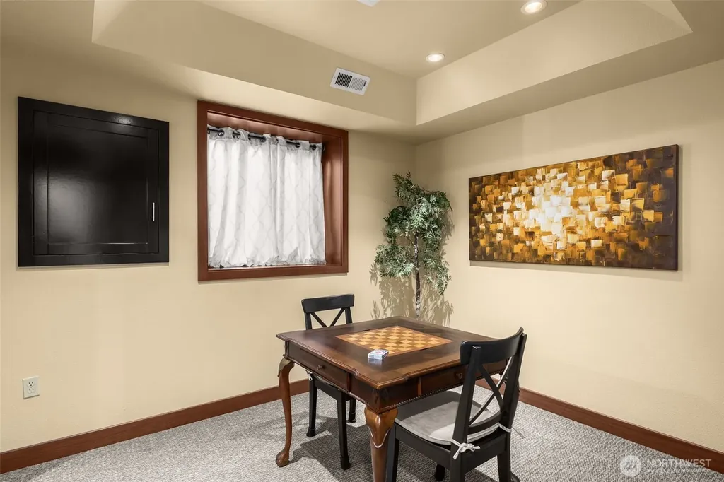 2155 N 128th Street Seattle WA 98133