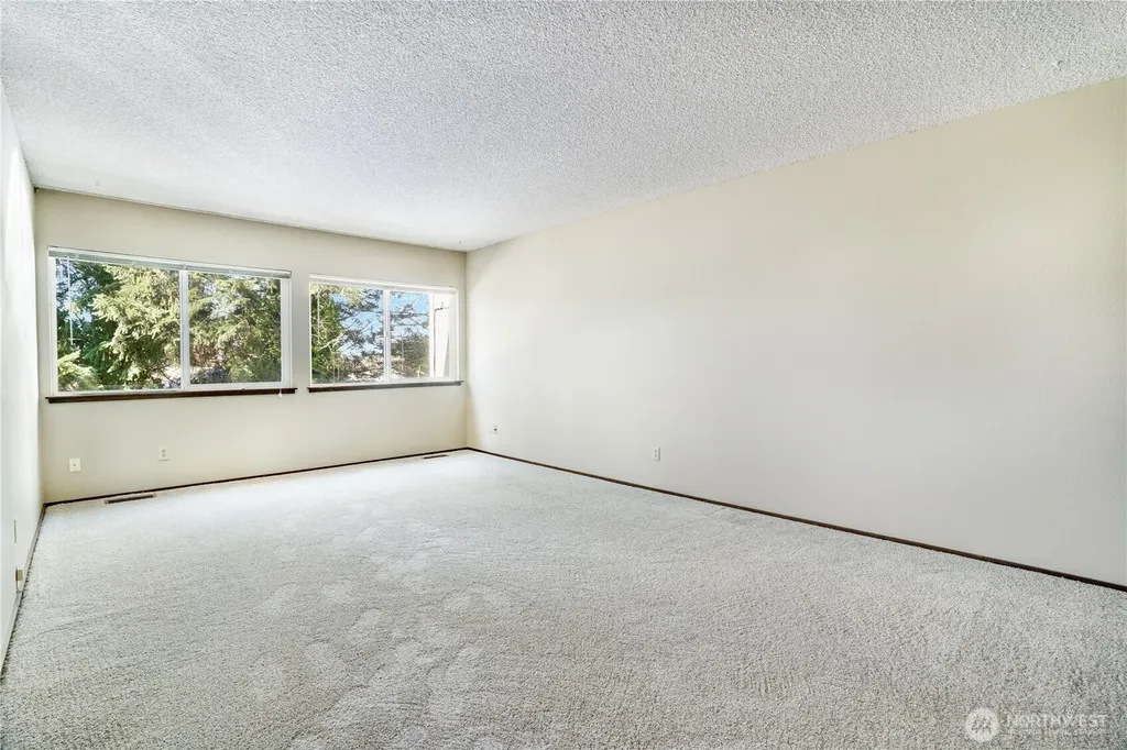 3023 Bridgeport Way W University Place WA 98466