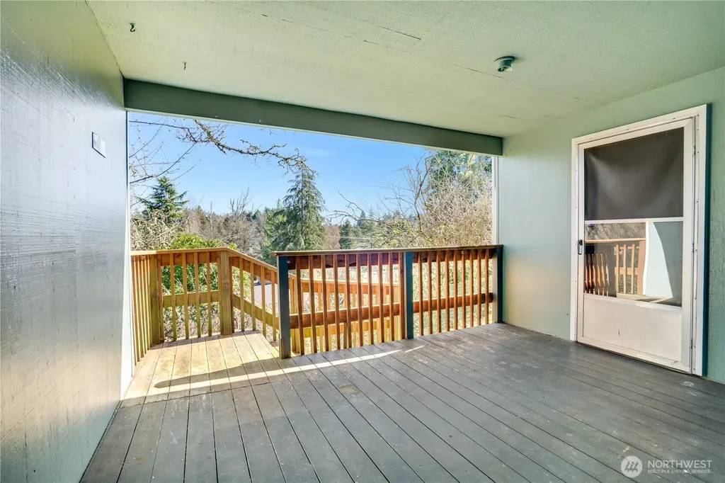 3023 Bridgeport Way W University Place WA 98466