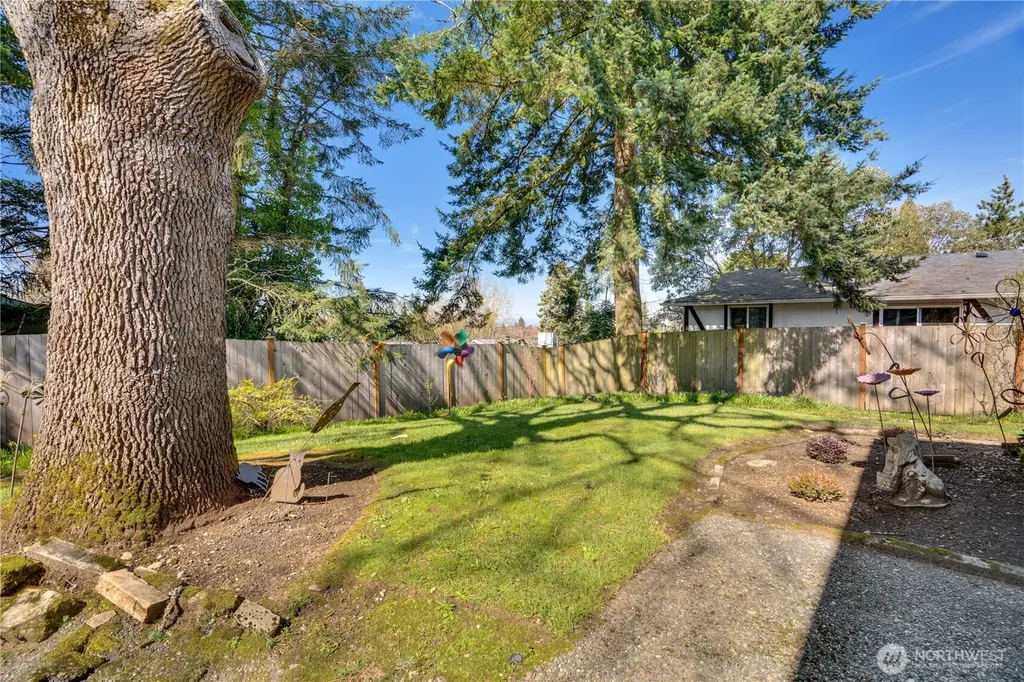 3023 Bridgeport Way W University Place WA 98466