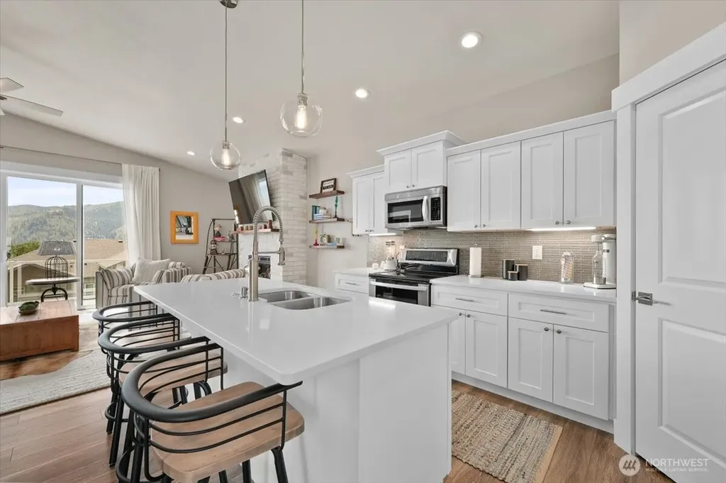 317 Village Drive Manson WA 98831