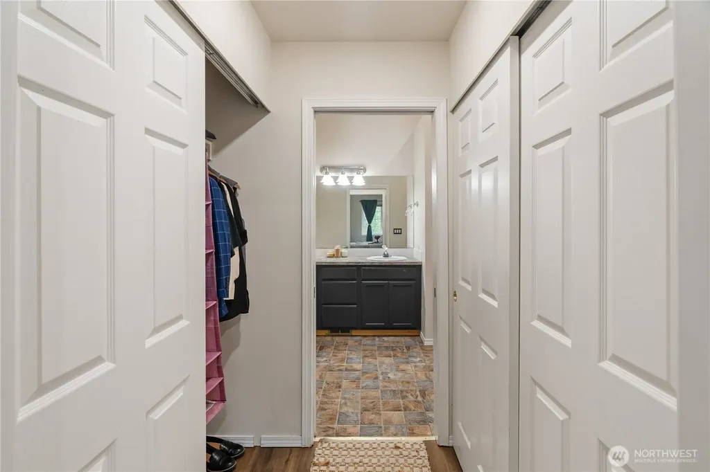 3141 Sanderling Drive Hoquiam WA 98550
