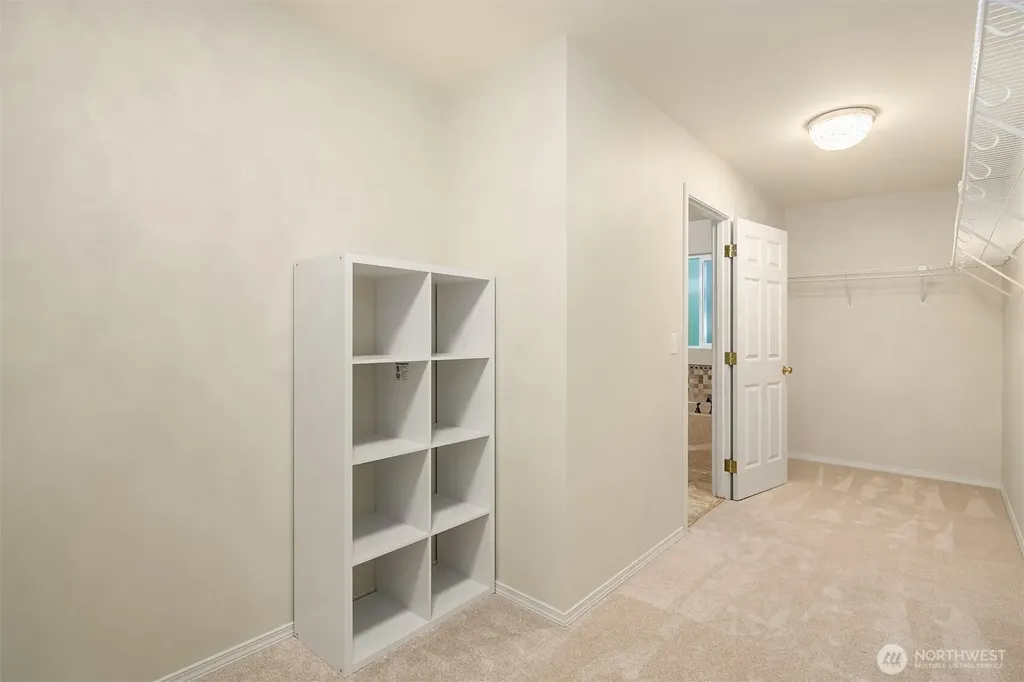 7825 Cortland Ave SE Snoqualmie WA 98065