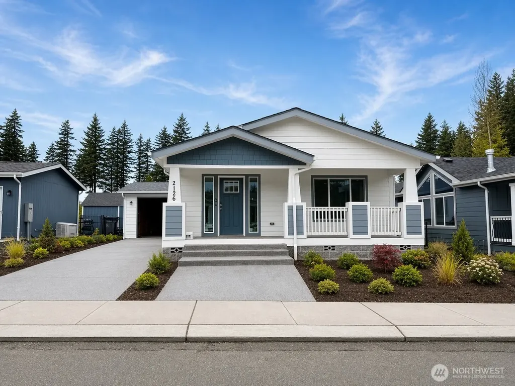 2126 Glacier Street Enumclaw WA 98022