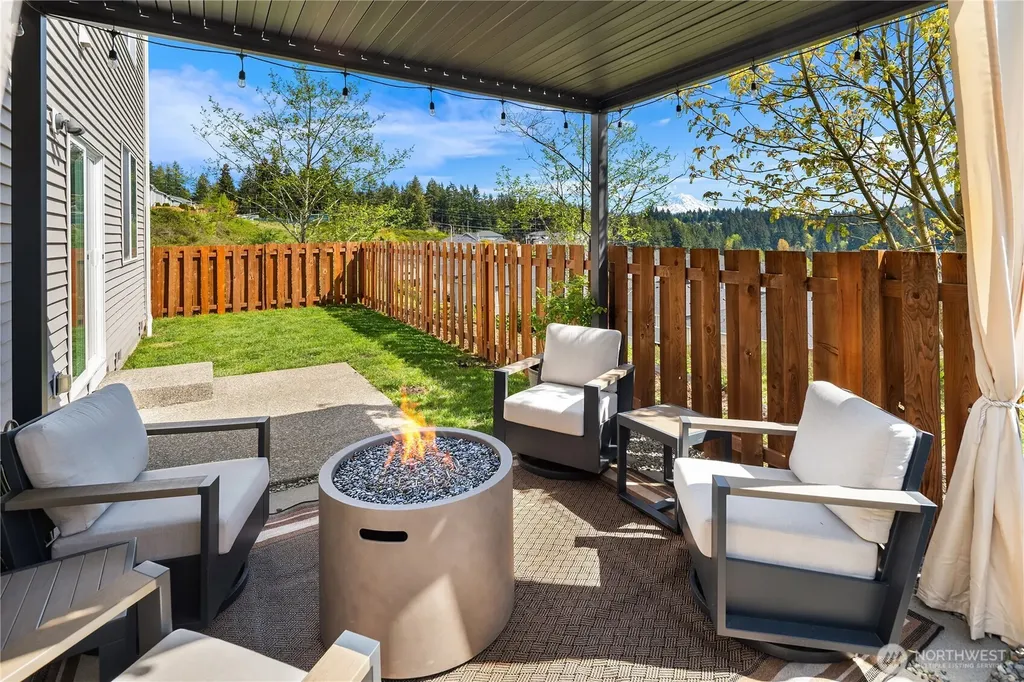 16306 24th Street E Lake Tapps WA 98391