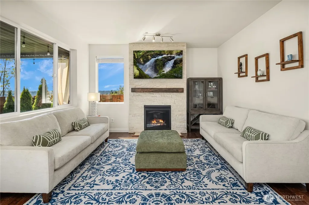 16306 24th Street E Lake Tapps WA 98391
