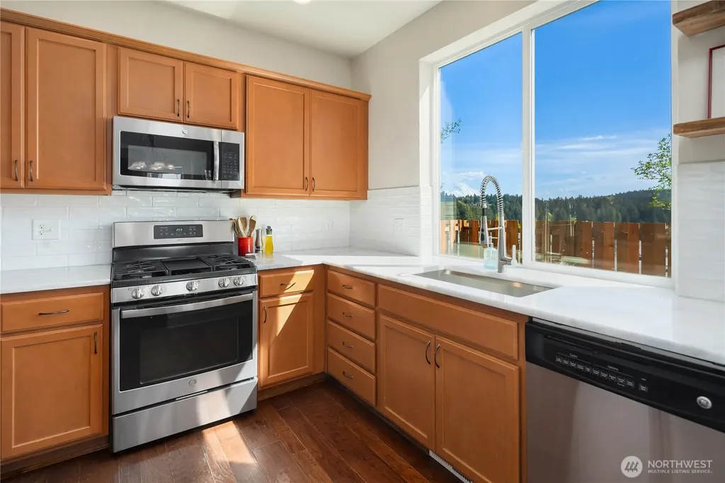 16306 24th Street E Lake Tapps WA 98391