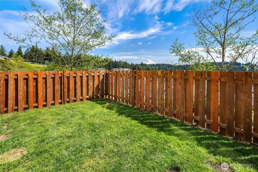 16306 24th Street E Lake Tapps WA 98391