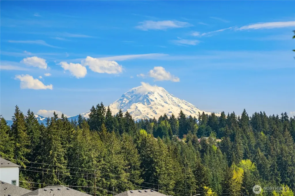 16306 24th Street E Lake Tapps WA 98391