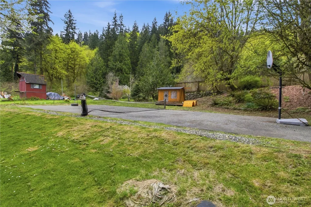 19827 Renton-maple Valley Road SE Maple Valley WA 98038