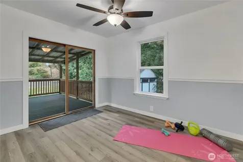 19827 Renton-maple Valley Road SE Maple Valley WA 98038
