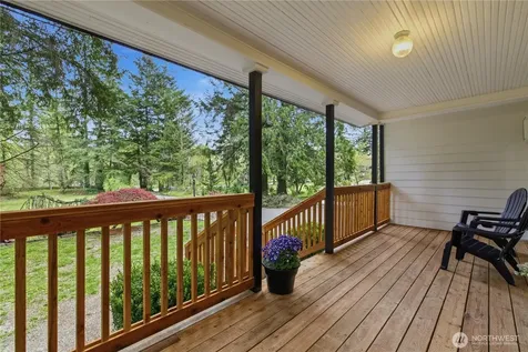 19827 Renton-maple Valley Road SE Maple Valley WA 98038