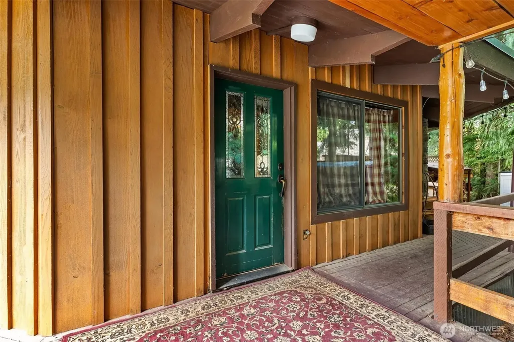 8944 W Pressentin Drive Concrete WA 98237