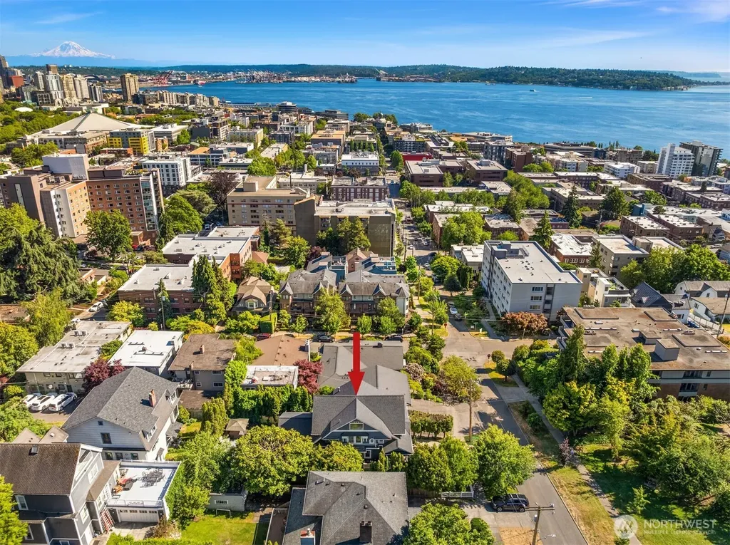 1012 2nd Avenue W Seattle WA 98119