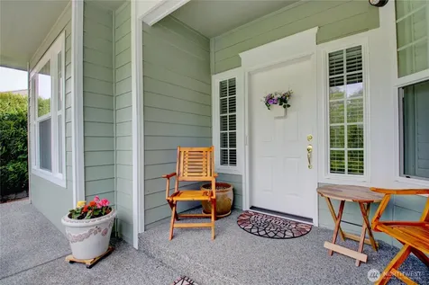 4304 Landmark Drive Mount Vernon WA 98274