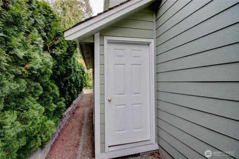 4304 Landmark Drive Mount Vernon WA 98274