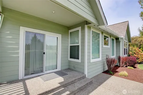 4304 Landmark Drive Mount Vernon WA 98274