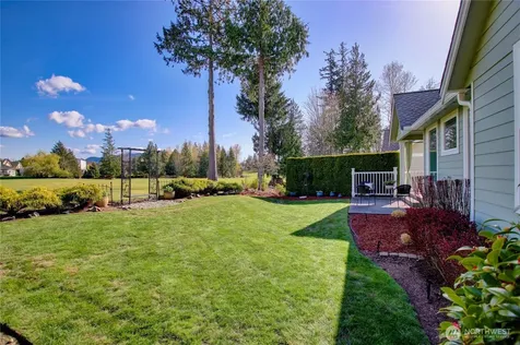 4304 Landmark Drive Mount Vernon WA 98274