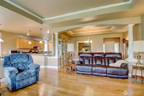 4304 Landmark Drive Mount Vernon WA 98274