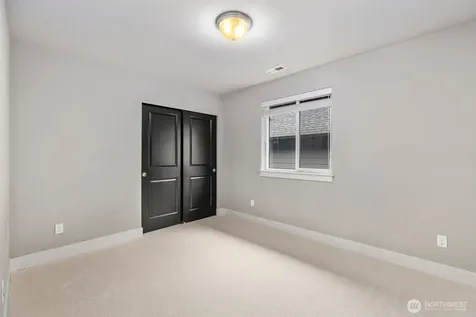 3725 200th Place SE Bothell WA 98012