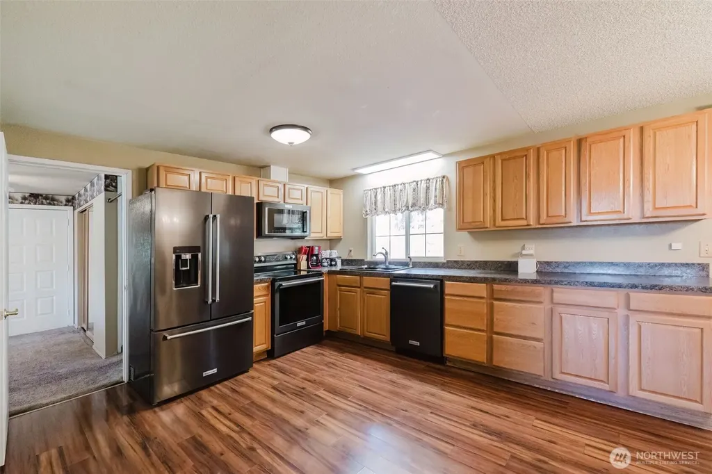 3415 SE Carmae Drive Port Orchard WA 98366