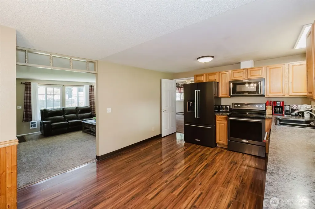 3415 SE Carmae Drive Port Orchard WA 98366